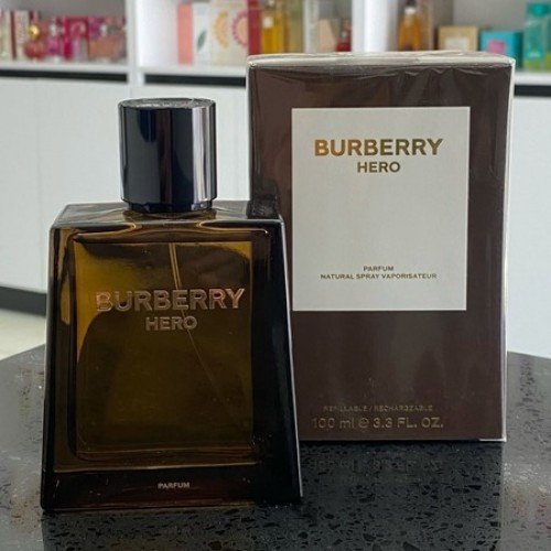 Burberry Hero Parfum 100ml Erkek Parfum Burberry Hero Parfum 100ml Erkek Parfum