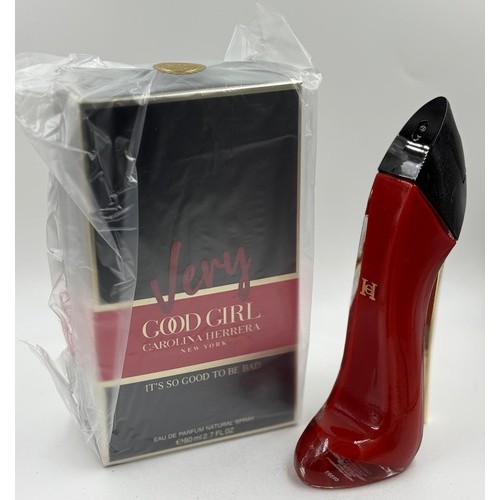 Carolina Herrera Very Good Girl Edp 80ml Bayan Parfüm Carolina Herrera Very Good Girl Edp 80ml Bayan Parfüm